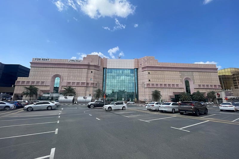 Lamsi Plaza Sold at Auction for AED 188.7 Million